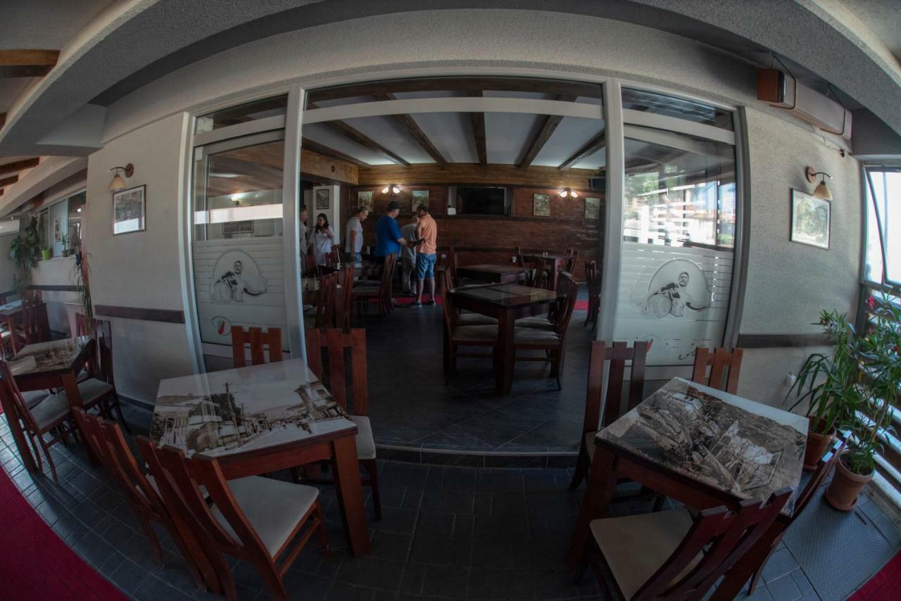 Dionis Rooms & Apartments Prilep Zewnętrze zdjęcie