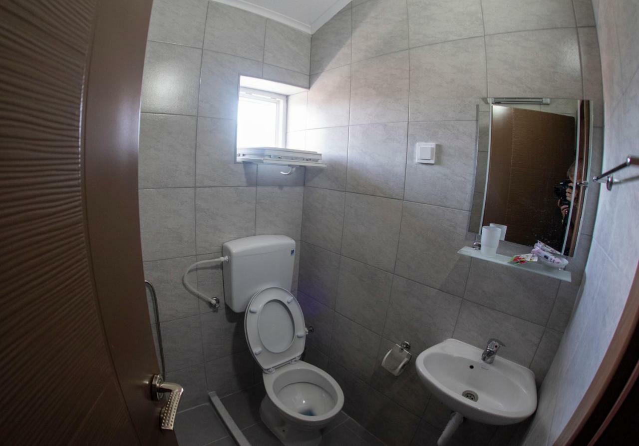 Dionis Rooms & Apartments Prilep Zewnętrze zdjęcie